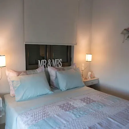 Destinesia Luxury Apt With Balcony,4min From The Sea Appartamento Xylokastro